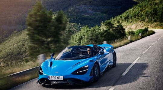 McLaren 765 LT