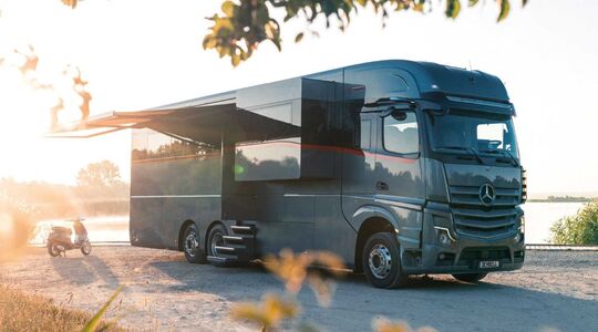 Camper