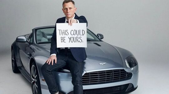 Daniel Craig