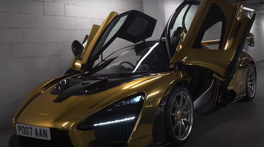 McLaren Senna