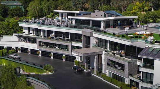 Dan Bilzerian-01