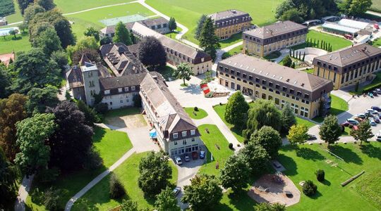 Institut Le Rosey-1