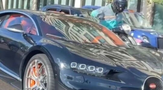 Illustratie voor: Koeweitse playboy in Bugatti Chiron in Londen doelwit van Rolex-roof