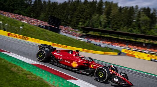 Illustratie voor: Zoveel verdient een monteur van het F1-team van Ferrari volgens Jack Plooij