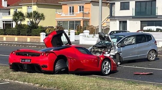 ferrari-enzo-jersey