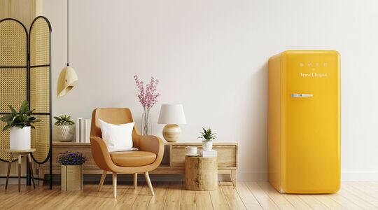 Smeg x Veuve Cliequot-1