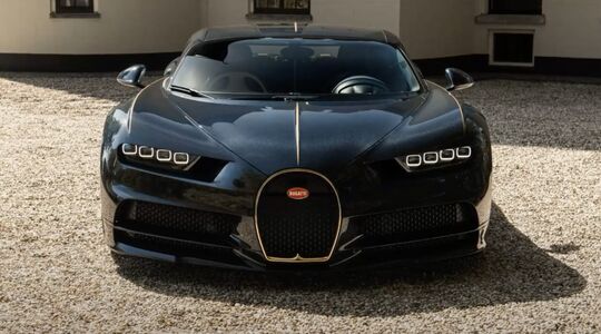 Bugatti Chiron L'Ébé Duurste auto's