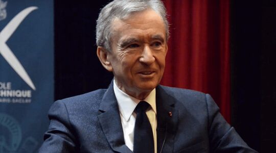 Bernard Arnault verliest $ 18 miljard