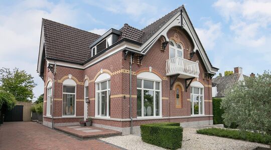 Gemoderniseerde villa-01