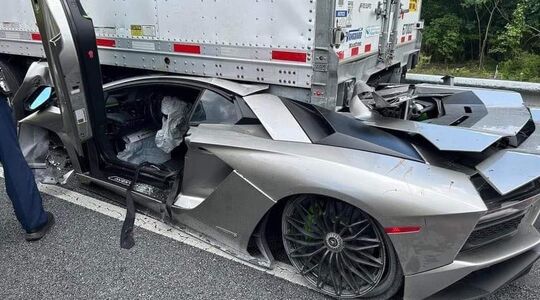 Lamborghini Aventador S