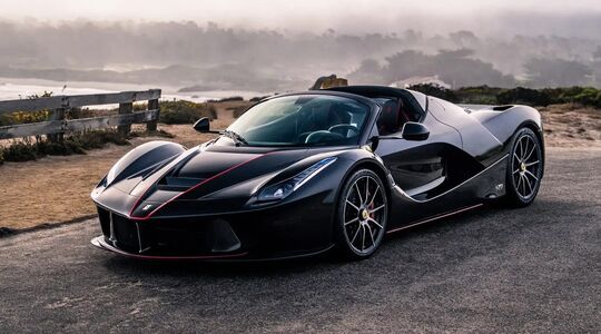 Ferrari LaFerrari Aperta