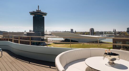 Het uitzicht vanuit het penthouse van Gordon