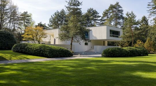 Futuristische villa Funda
