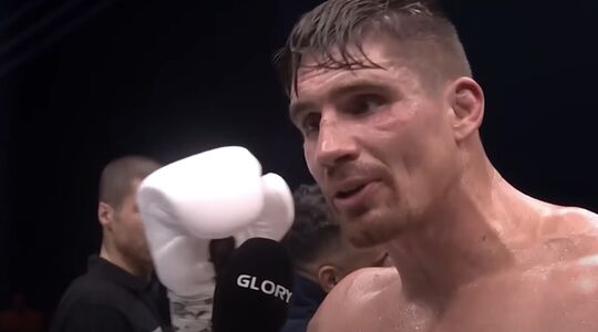 Rico Verhoeven wint kickbokstoernooi
