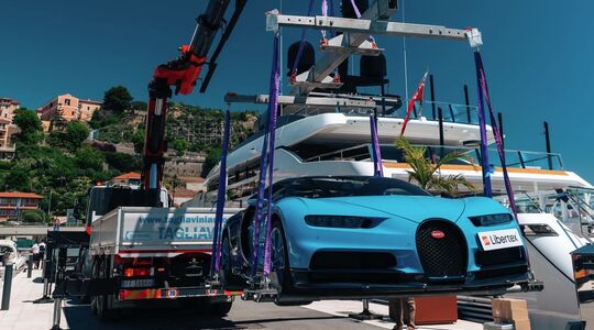 Bugatti Chiron jacht