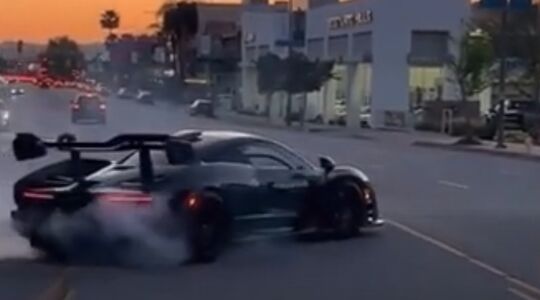 McLaren Senna crash