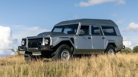 Lamborghini LM002 Wagon