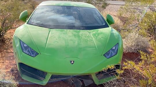 Lamborghini Huracán woestijn