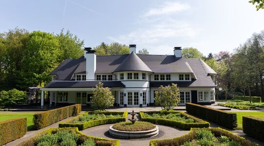 Villa Blaricum Dennis Bergkamp