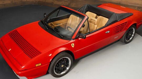 Ferrari Mondial Cabriolet