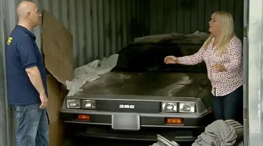 delorean container