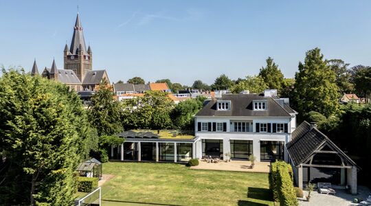Villa eigenaar Breda Airport