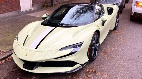 autodief Ferrari