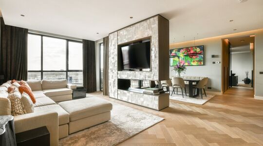Penthouse Brian Brobbey