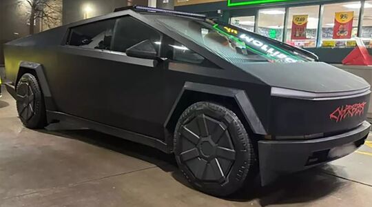 Tesla Cybertruck politie