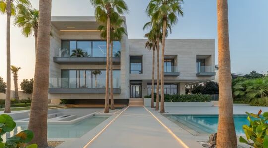 villa dubai.