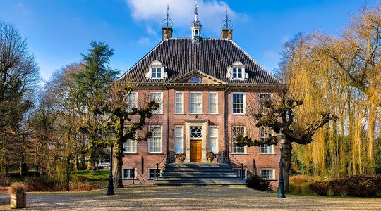 Kasteel Rijnhuizen in Nieuwegein, toebehorend aan ondernemer Jan Scholt