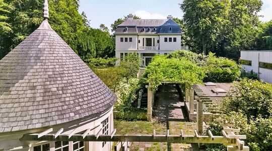Buitenaanzicht van landgoed Endymion in Bloemendaal