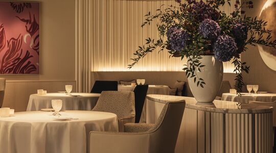 De binnenzijde van restaurant Spectrum