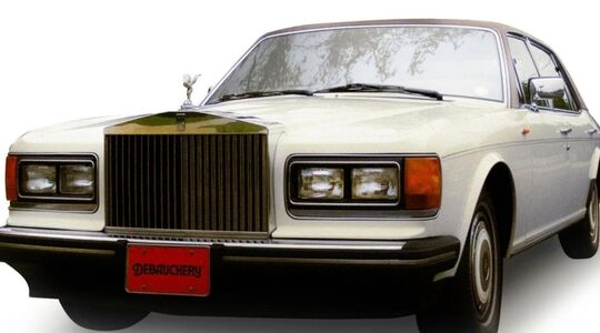 De Rolls-Royce Silver Spur, die door Debauchery wordt weggeven