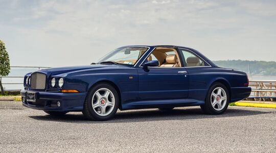 De Bentley die naar de veiling gaat