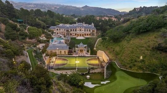 De villa van Paris Hilton, die ze overkocht van Mark Wahlberg