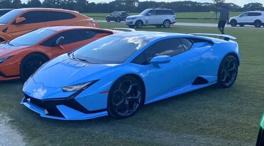 Een man uit Florida verkoopt deze Lamborghini