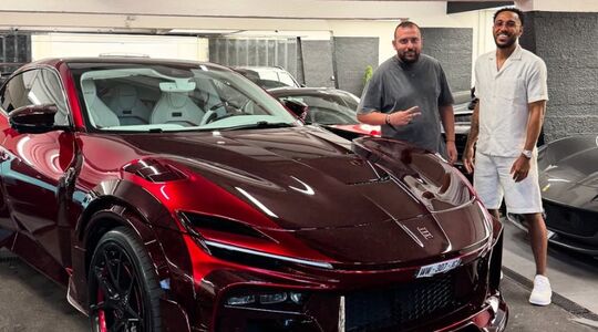 De nieuwe Ferrari Purosangue Mansory Pugnator van Pierre-Emerick Aubameyang