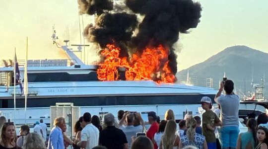 Het superjacht Sea Lady ter waarde van € 92,5 miljoen brandde volledig af