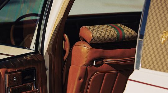 De binnenzijde van de Cadillac Seville 'Gucci Edition'