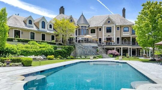De villa uit The Wolf of Wall Street