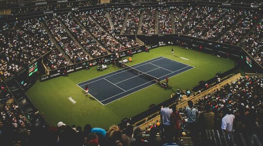 Een stadion van de US Open, alwaar veel prijzengeld te verdienen valt