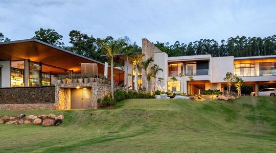 De woning in de Braziliaanse jungle