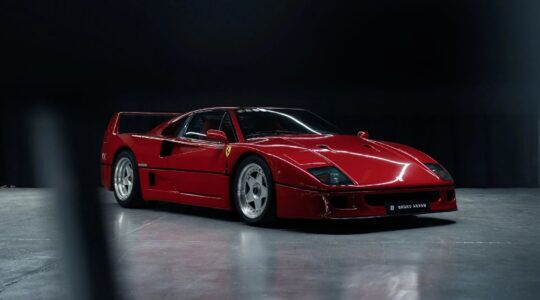 De Ferrari F40