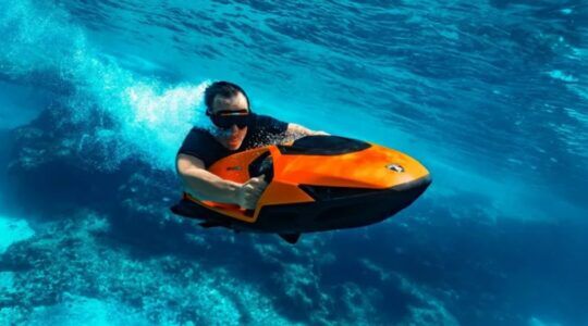 De onderwaterscooter van Lamborghini