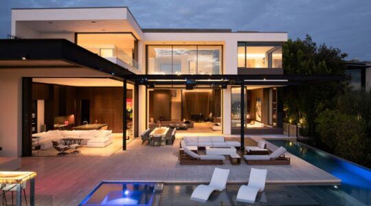 De mansion in Hollywood