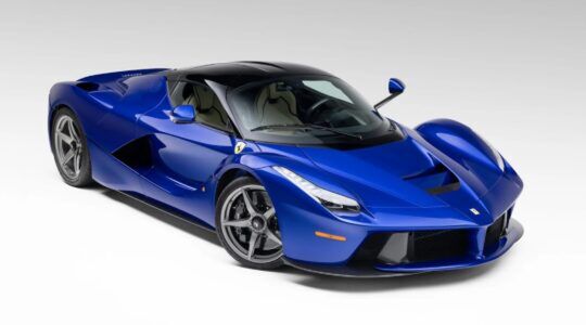 De Ferrari LaFerrari die naar de veiling gaat
