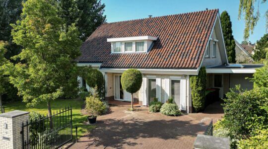 De villa van Mart Hoogkamer in Rijnsburg