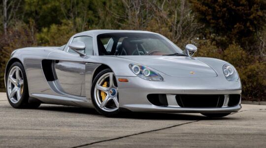 De Porsche Carrera GT die naar de veiling gaat