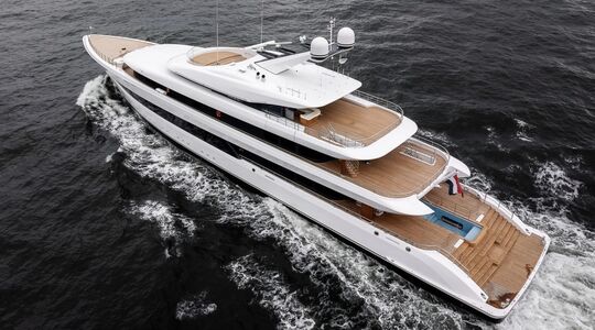 Superjacht Stella M van Feadship